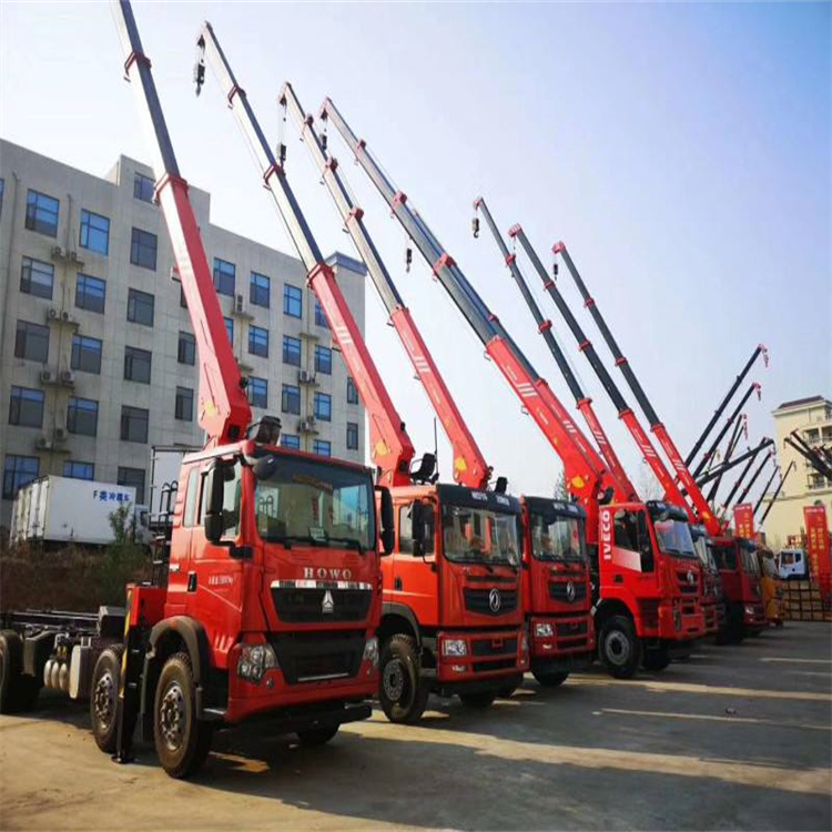 郧阳附近哪里有出租随吊车